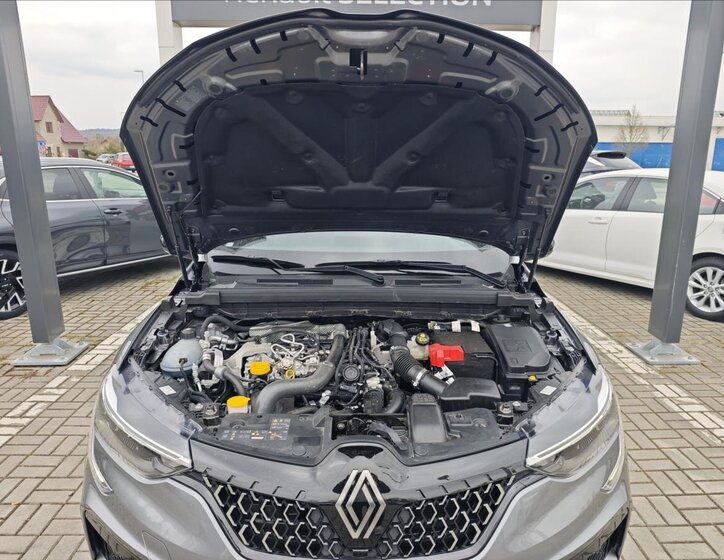 Renault Arkana SUV / Terénní 1,3 l 103 kw