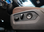 Chevrolet Suburban SUV 6,2 l 313 kw