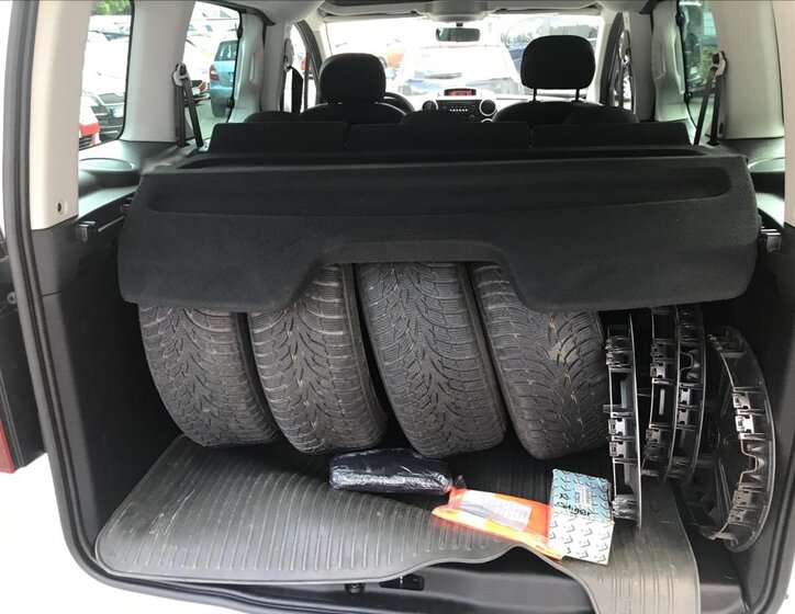 Peugeot Partner Tepee 8