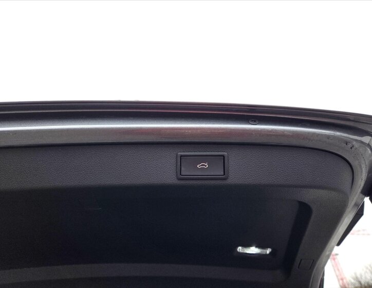 Škoda Superb Kombi 2,0 l 147 kw