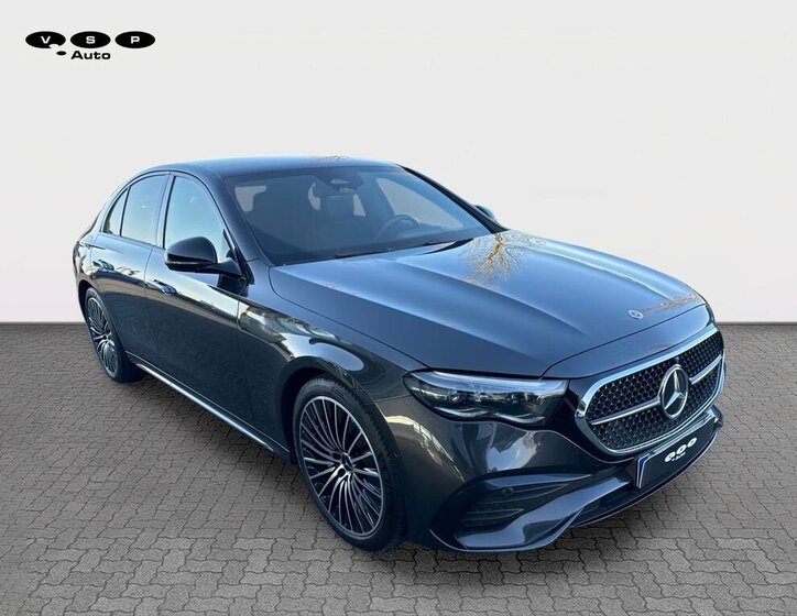 Mercedes-Benz Třídy E 7