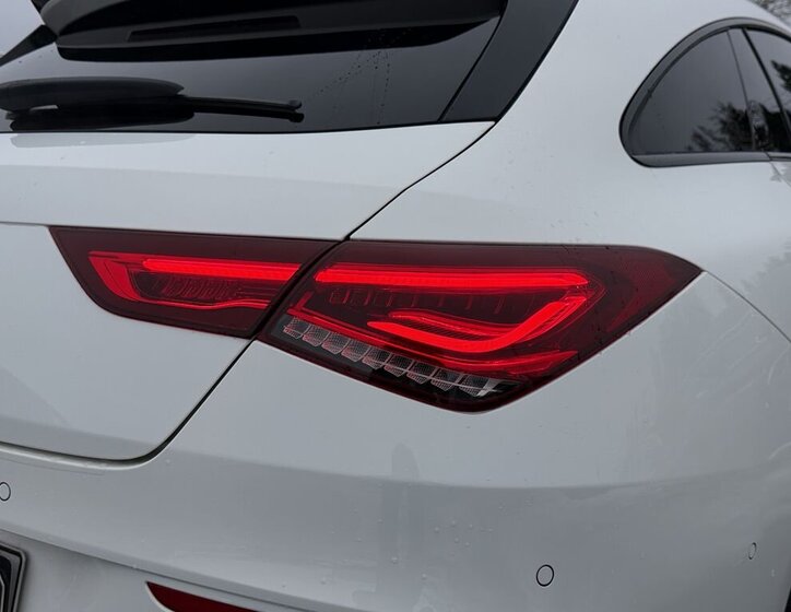 Mercedes-Benz CLA Kombi 2,0 l 310 kw