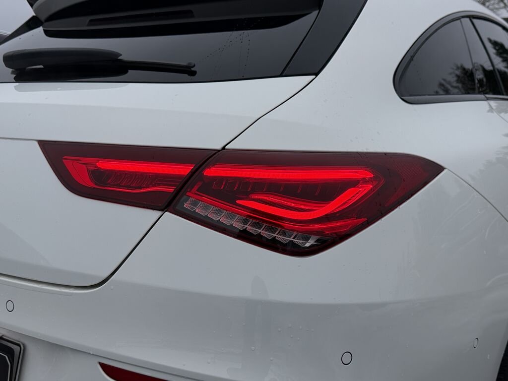 Mercedes-Benz CLA Kombi 2,0 l 310 kw