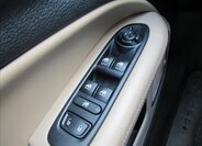 Jeep Compass SUV 1,4 l 103 kw