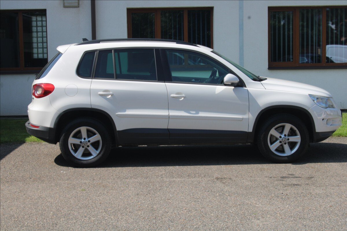 Volkswagen Tiguan Kombi 2,0 l 103 kw