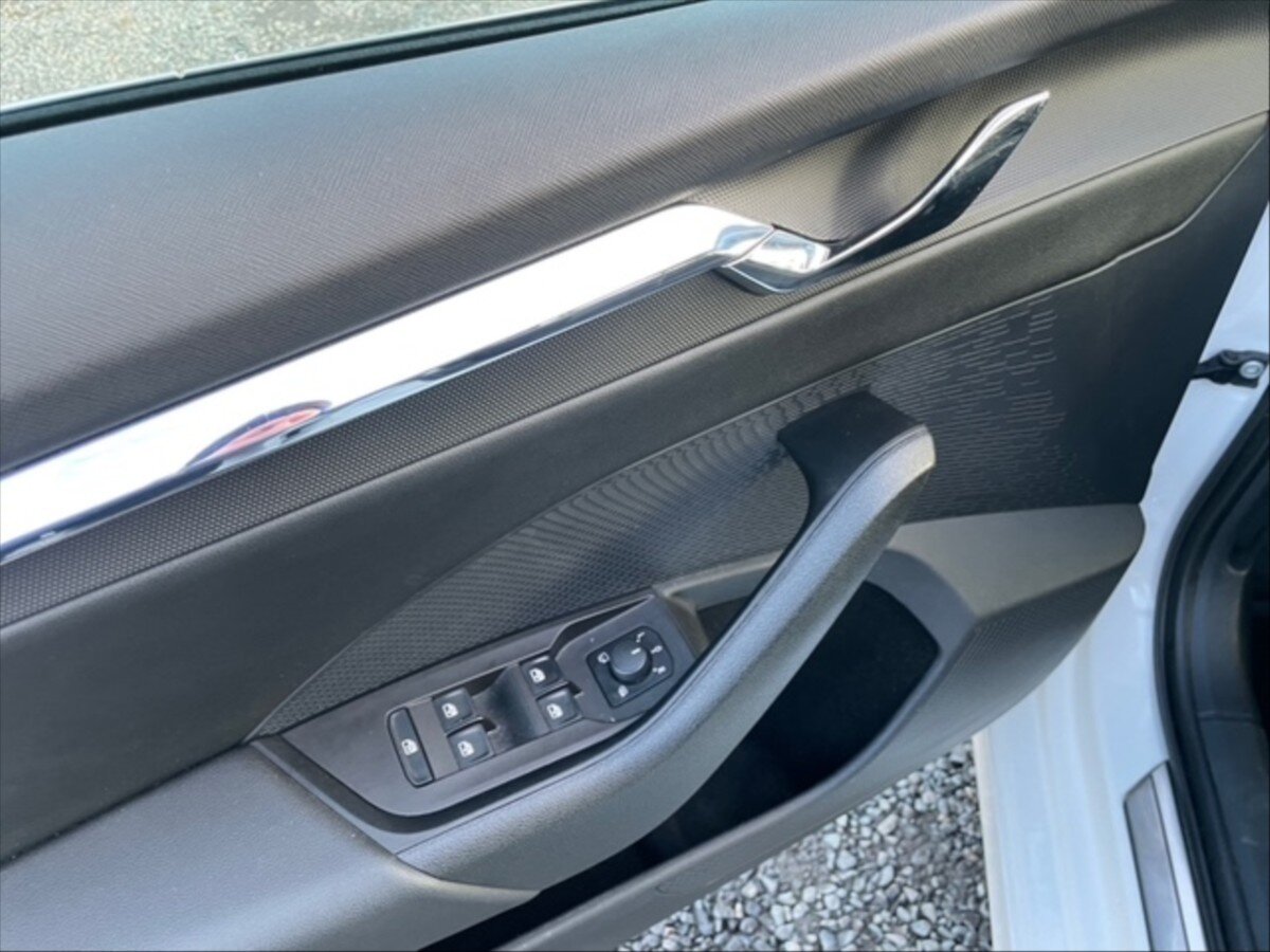 Škoda Octavia Kombi 2,0 l 85 kw