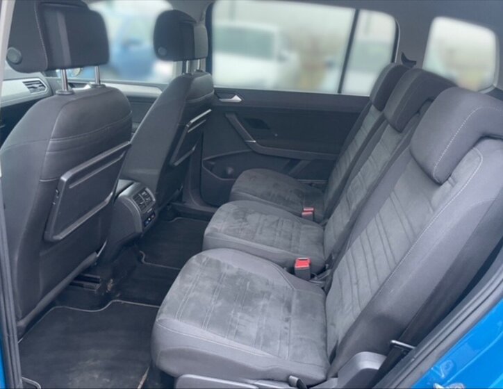 Volkswagen Touran MPV 1,5 l 110 kw