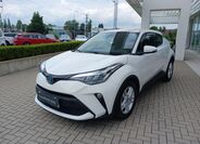Toyota C-HR 2