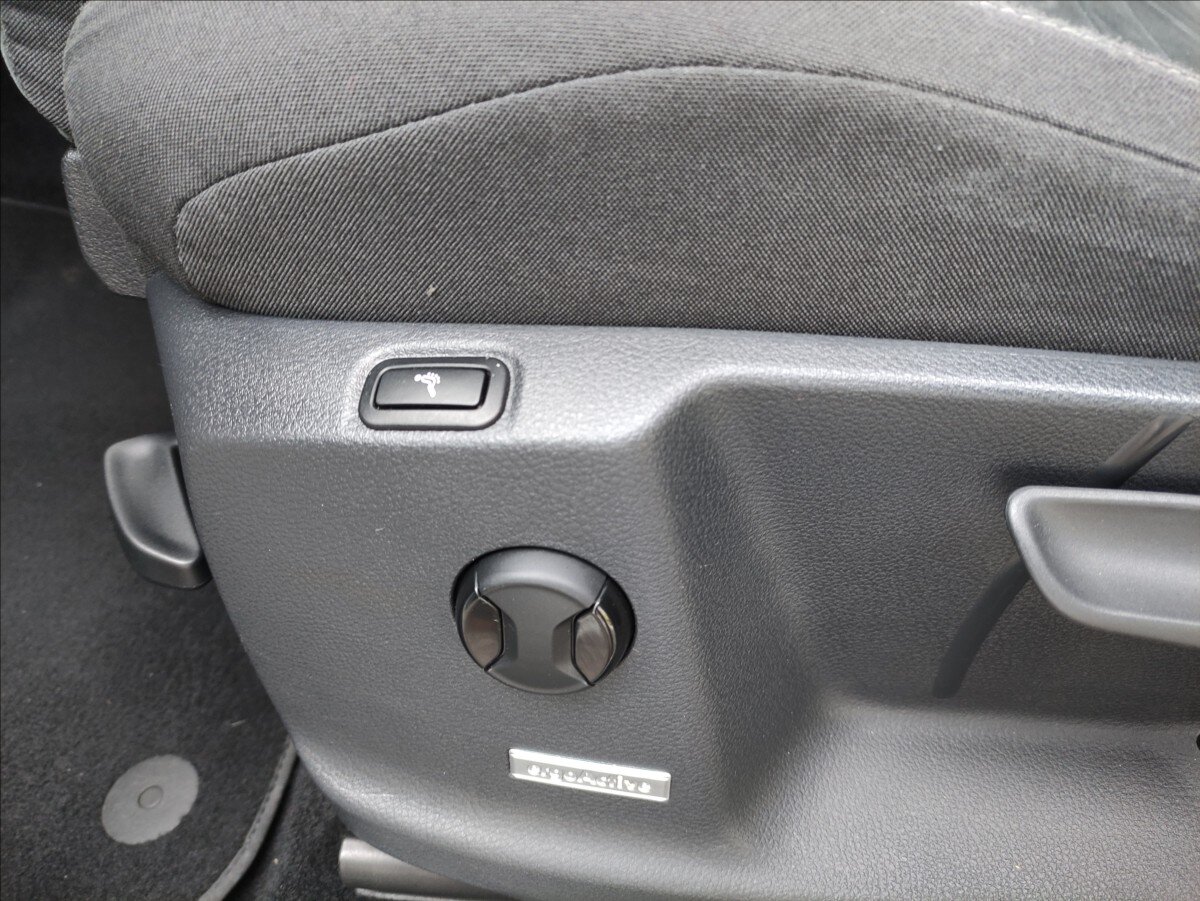 Volkswagen Touran MPV 1,8 l 132 kw