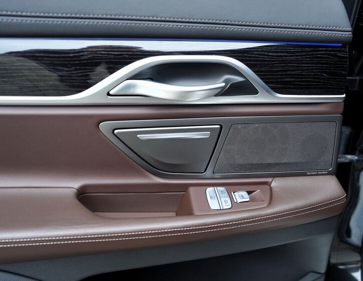 BMW Řada 7 Sedan 3,0 l 250 kw