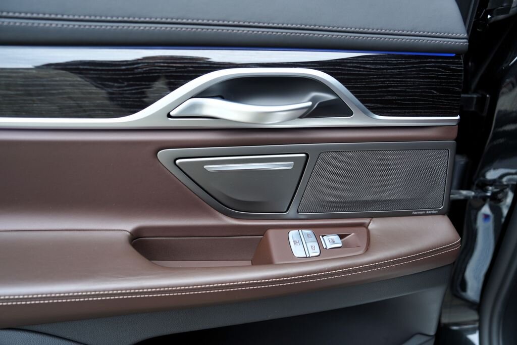 BMW Řada 7 Sedan 3,0 l 250 kw