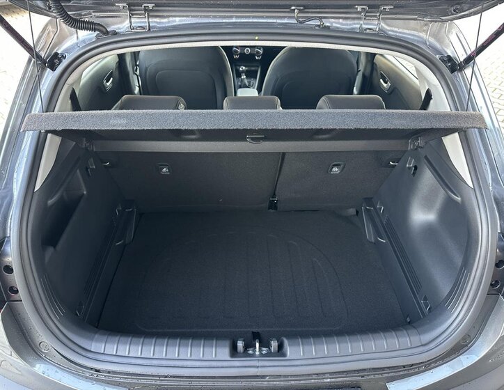 KIA Stonic CUV / Crossover 0,0 74 kw