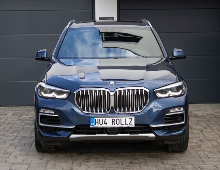 BMW X5 SUV 3,0 l 195 kw