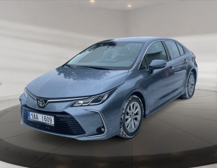 Toyota Corolla Sedan / Limuzína 1,5 l 92 kw