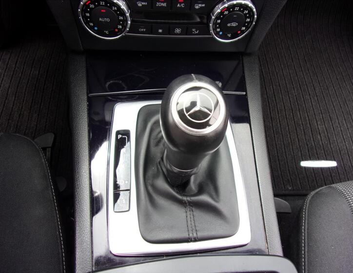 Mercedes-Benz Třídy C 25