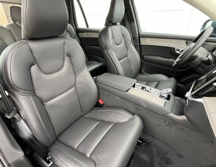 Volvo XC90 SUV 2,0 l 335 kw