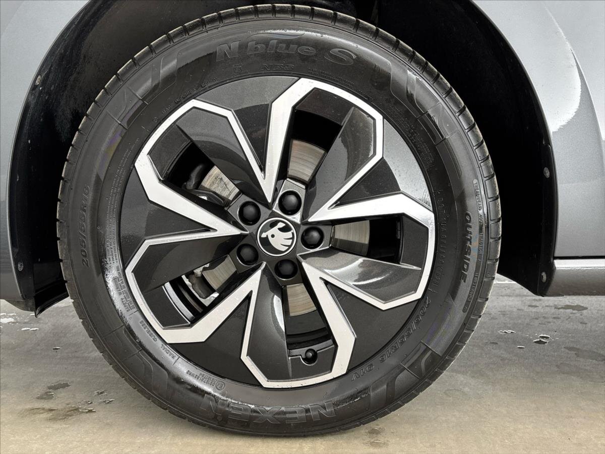 Škoda Scala Hatchback 1,5 l 110 kw