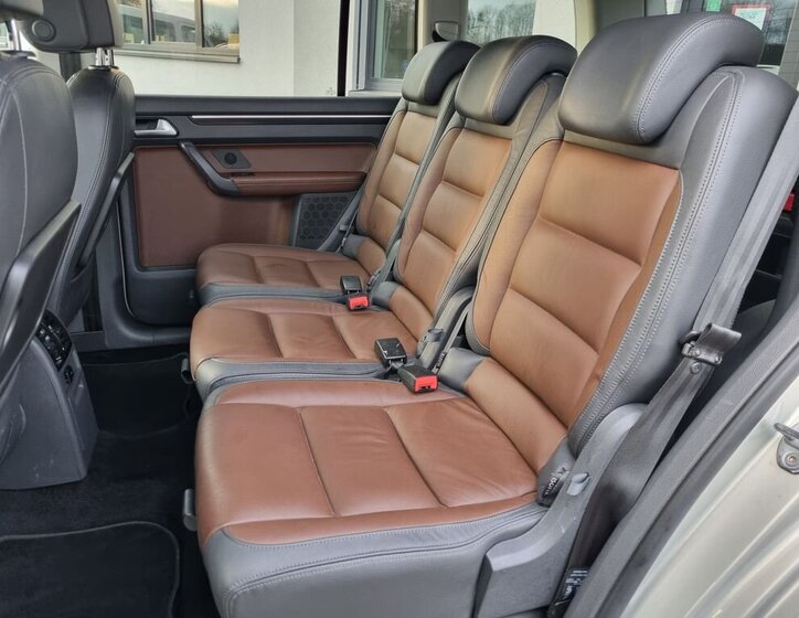 Volkswagen Touran 12