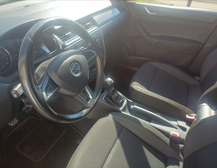 Škoda Rapid Hatchback 1,6 l 66 kw