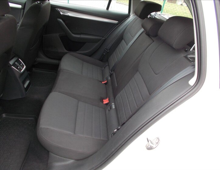 Škoda Octavia Kombi 2,0 l 110 kw