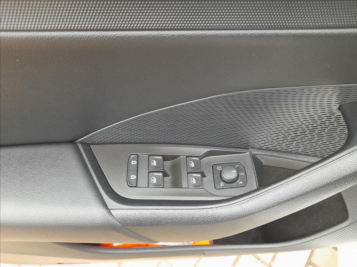 Škoda Octavia Kombi 2,0 l 85 kw