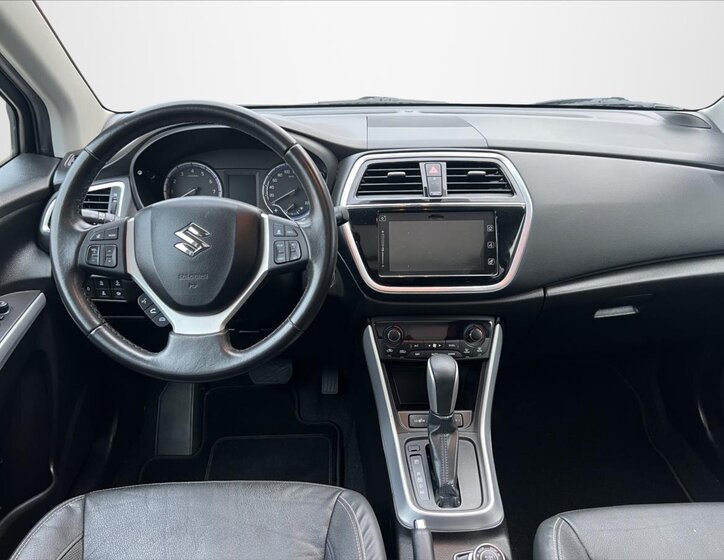 Suzuki SX4 S-Cross 14