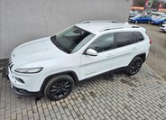 Jeep Cherokee SUV 2,2 l 147 kw