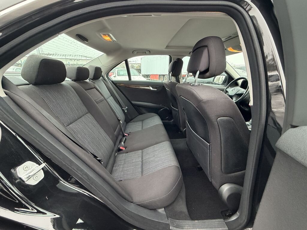 Mercedes-Benz Třídy C Sedan 1,8 l 135 kw