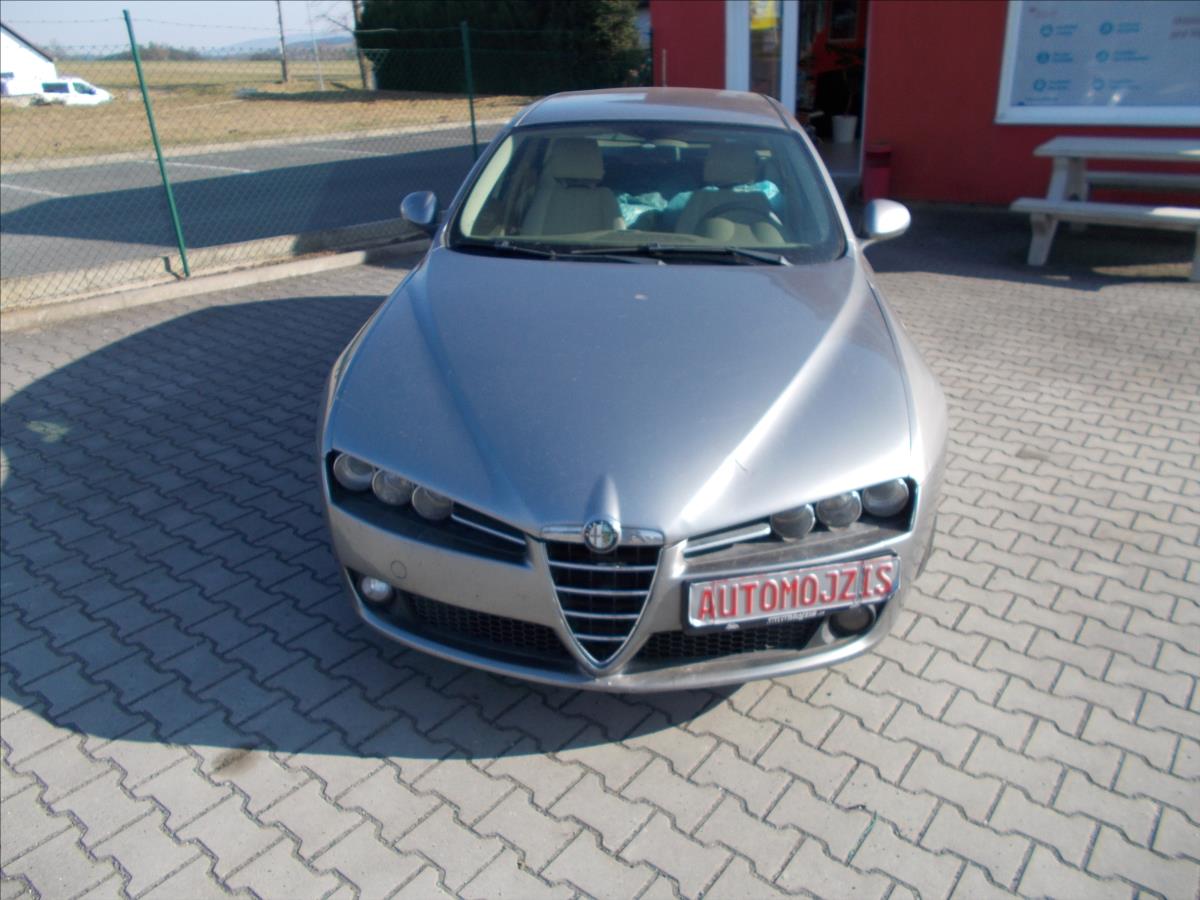 Alfa Romeo 159