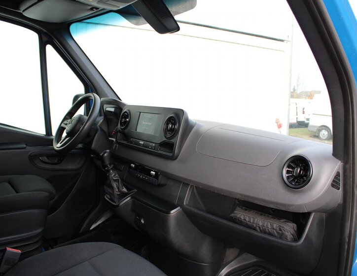 Mercedes-Benz Sprinter Užitková 2,1 l 120 kw
