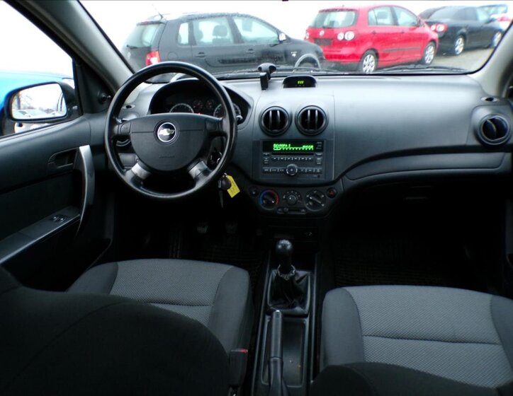 Chevrolet Aveo 7