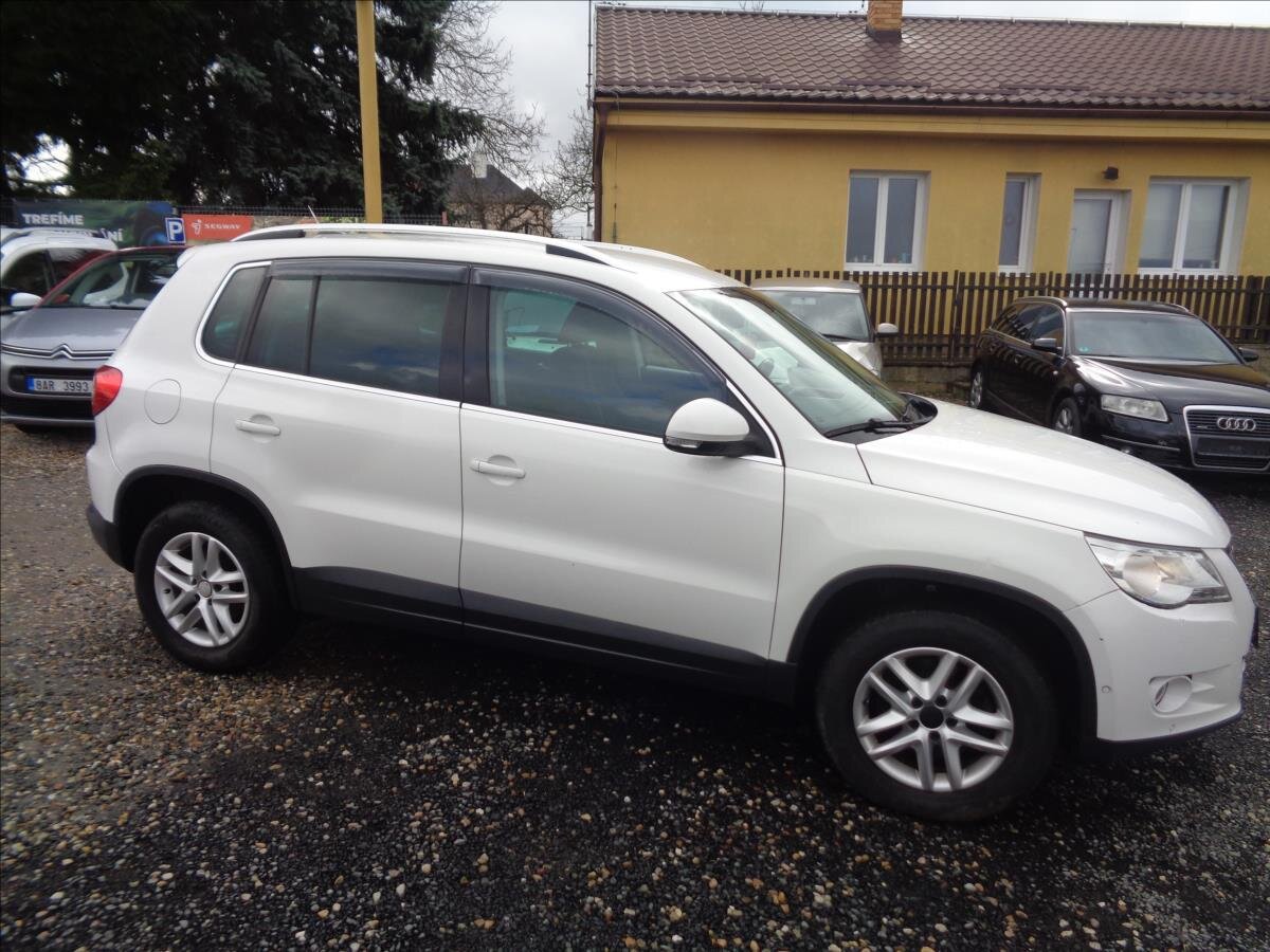 Volkswagen Tiguan Kombi 2,0 l 81 kw