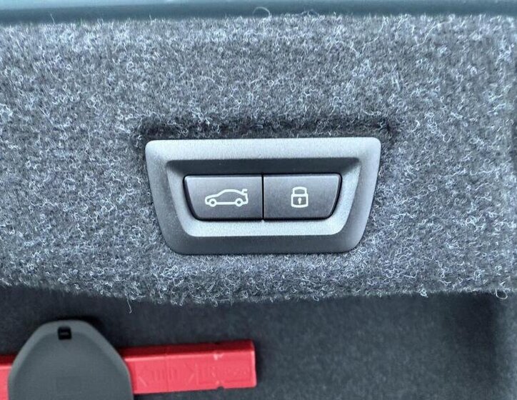 BMW i5 Sedan 1,0 442 kw