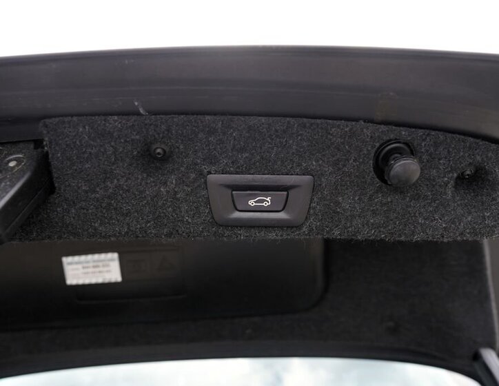 BMW Řada 5 Sedan / Limuzína 3,0 l 190 kw