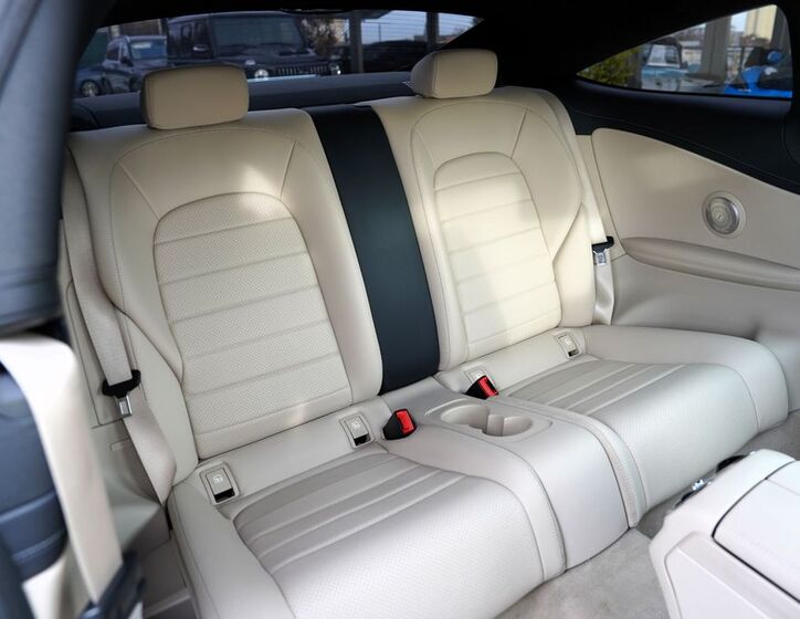 Mercedes-Benz Třídy C 27