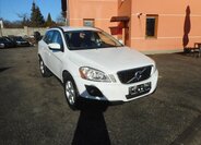 Volvo XC60 SUV 2,4 l 120 kw