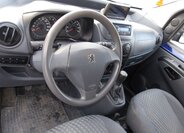Peugeot Bipper Pick-up 1,4 l 50 kw