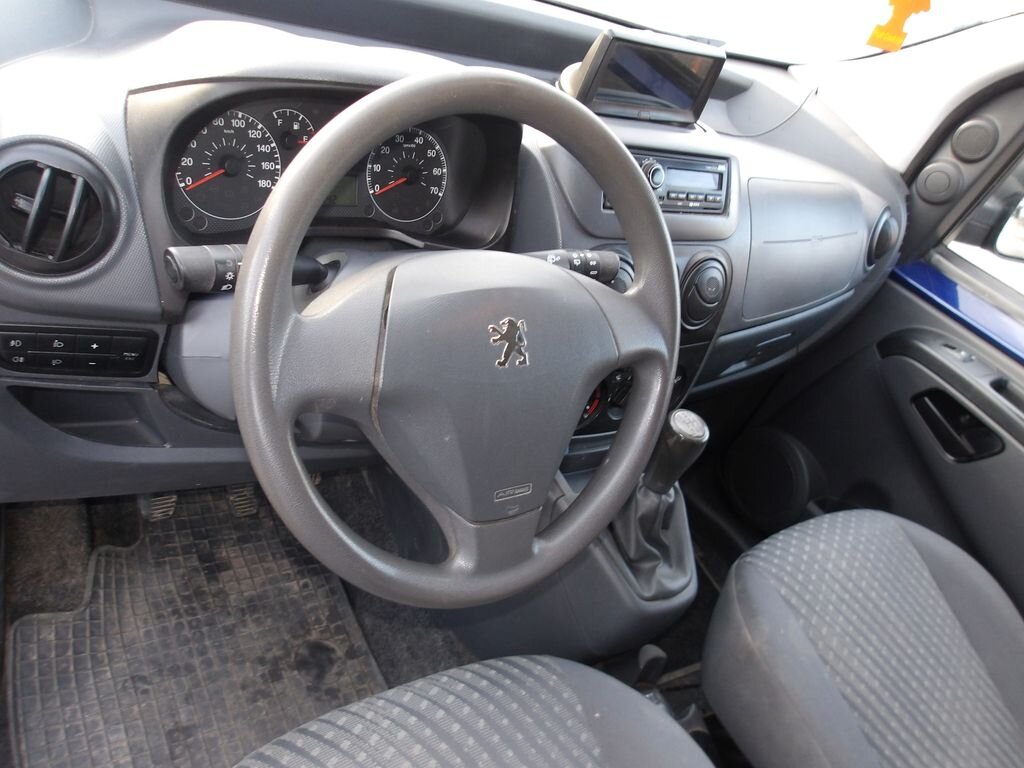 Peugeot Bipper Pick-up 1,4 l 50 kw