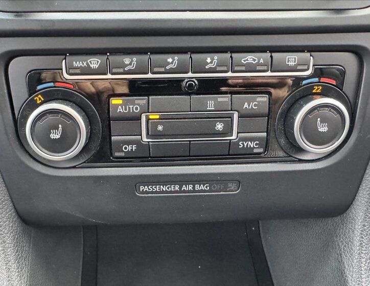 Volkswagen Golf Kombi 1,6 l 77 kw