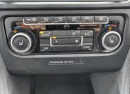 Volkswagen Golf Kombi 1,6 l 77 kw