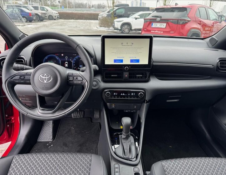 Toyota Yaris Hatchback 1,5 l 97 kw