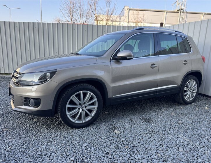Volkswagen Tiguan SUV / Terénní 2,0 l 81 kw