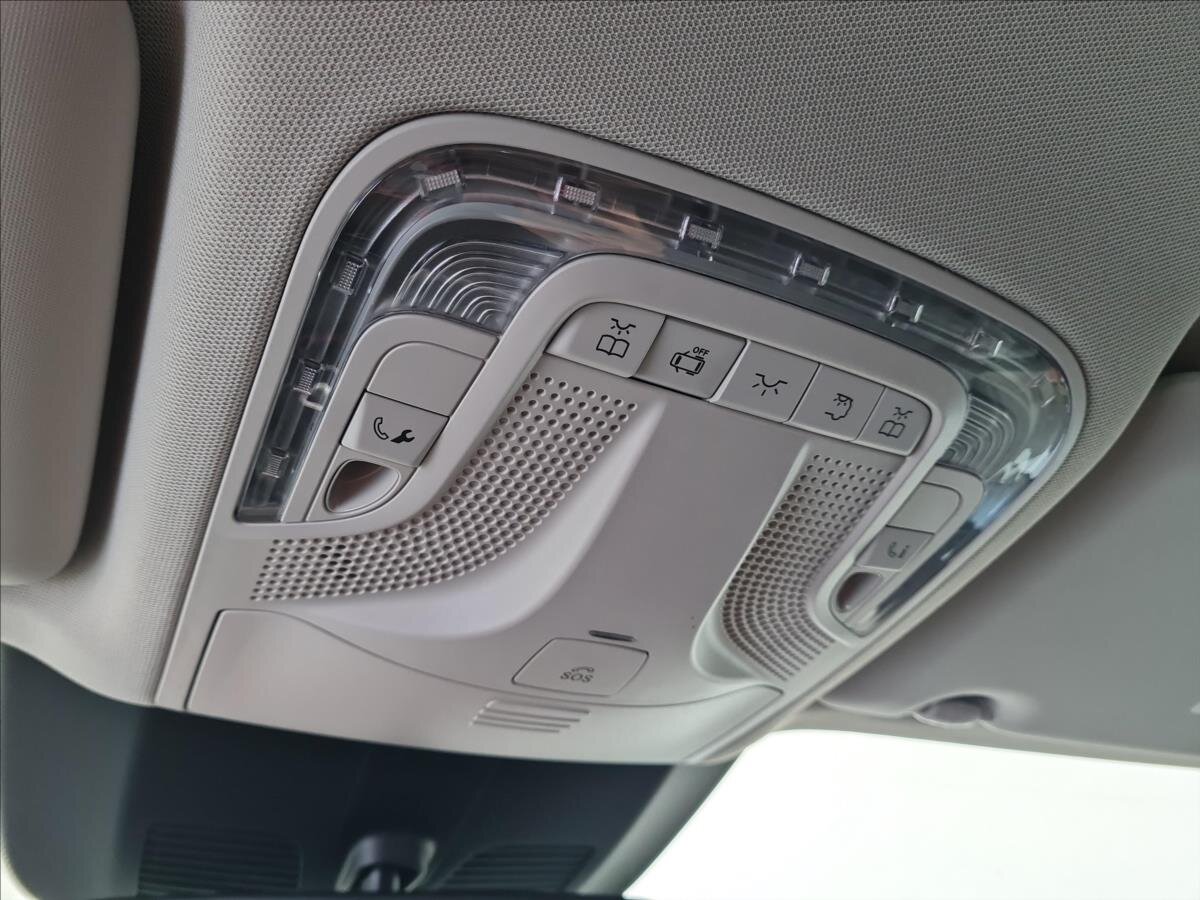 Mercedes-Benz Třídy V MPV 2,0 l 120 kw
