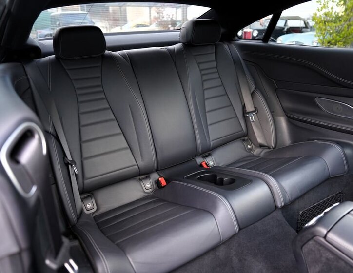 Mercedes-Benz Třídy E 28