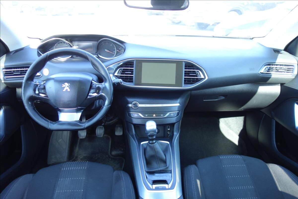 Peugeot 308 Kombi 1,6 l 88 kw