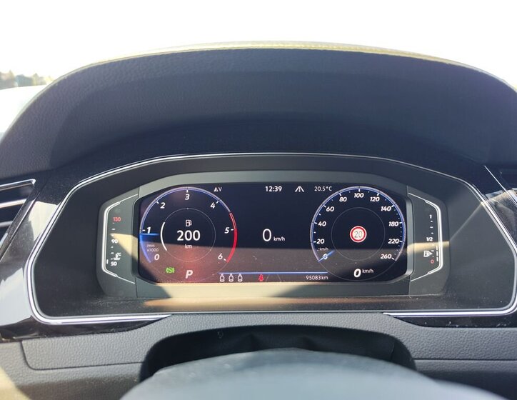 Volkswagen Passat Kombi 2,0 l 147 kw