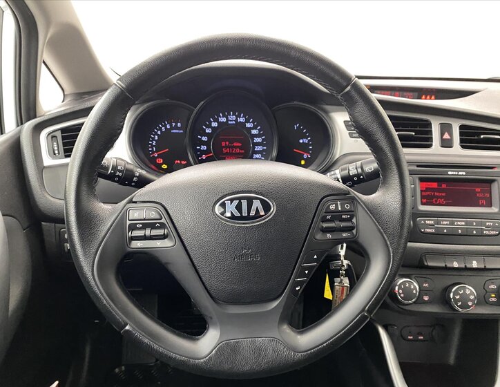 KIA Ceed 10