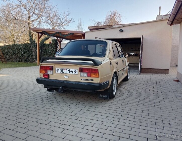 Škoda 120 Sedan / Limuzína 0,0 0