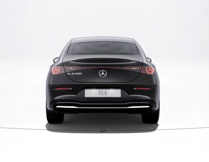 Mercedes-Benz CLA Sedan 1,5 l 142 kw