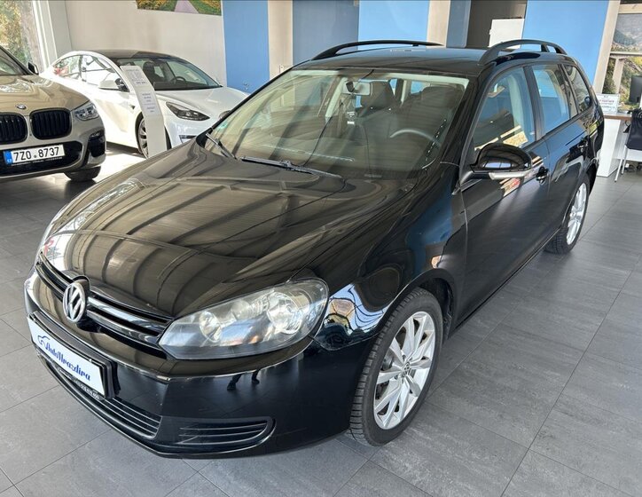 Volkswagen Golf Kombi 1,6 l 77 kw
